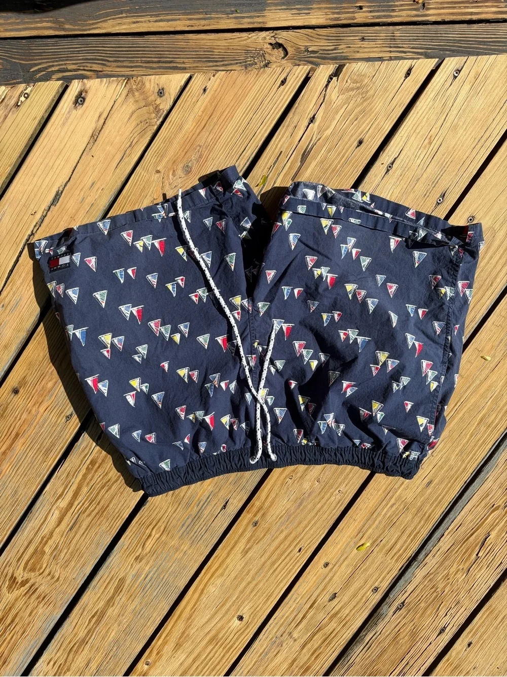 TOMMY TRUNKS Navy Swim Trunks with Multicolor Sail Pattern VINTAGE XL